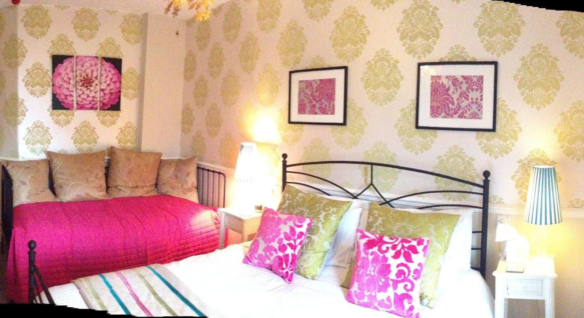 Bed and Breakfast The Hollies à Fulford  Extérieur photo
